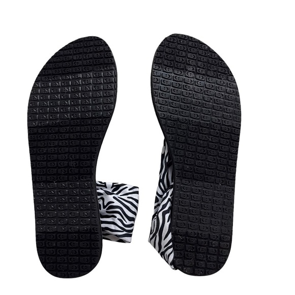 Sanuk Yoga Sling Sandals Zebra Print Size 7 Vegan Sandals - Picture 6 of 6